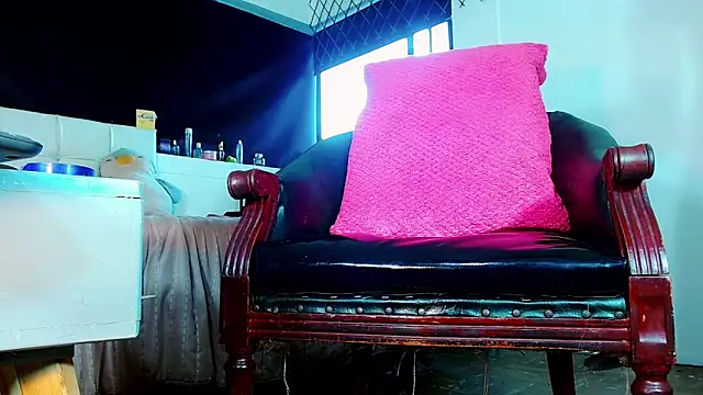 Snapshot of bellatrixx_69 chatting on 01.07.26 bellatrixx 69 online show from 01.07.26