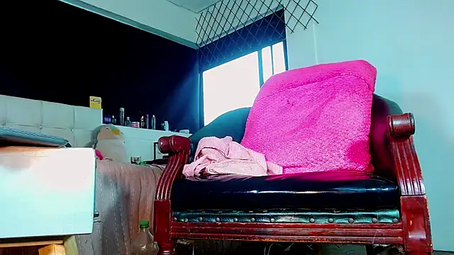 Snapshot of bellatrixx_69 chatting on 01.10.26 bellatrixx 69 online show from 01.10.26