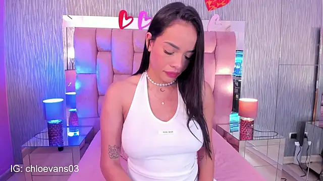 Snapshot of Chloe_evans__ chatting on 09.26.25 Chloe evans online show from 09.26.25