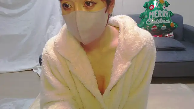 Snapshot of yooooo-chandesu chatting on 12.03.24 yooooo-chandesu online show from 12.03.24