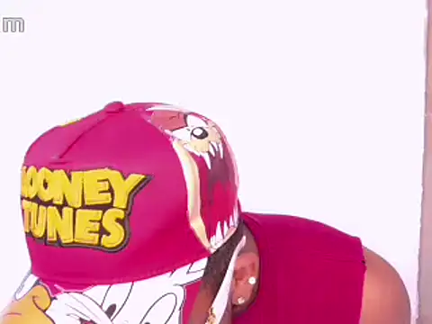 Snapshot of Calientex chatting on 01.07.25 Calientex online show from 01.07.25