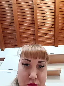 EmmaQueen4 online show from 09.20.25