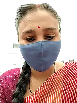 Snapshot of Archna-ji chatting on 02.07.25 Archna-ji online show from 02.07.25