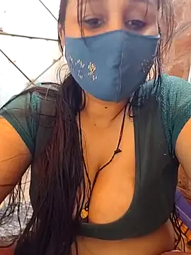 Snapshot of Archna-ji chatting on 03.07.25 Archna-ji online show from 03.07.25