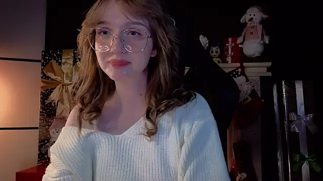 Snapshot of ELLIEJAY chatting on 12.15.24 ELLIEJAY online show from 12.15.24