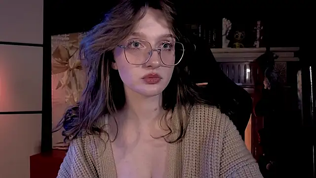 Snapshot of ELLIEJAY chatting on 12.28.24 ELLIEJAY online show from 12.28.24