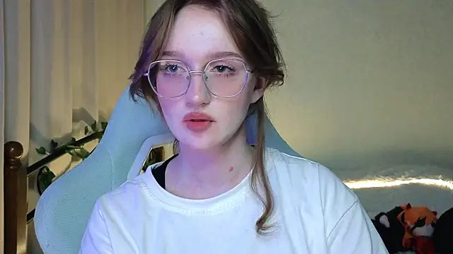 Snapshot of ELLIEJAY chatting on 01.12.25 ELLIEJAY online show from 01.12.25