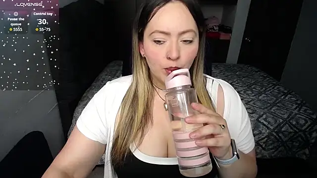 Valentina St online show from 04.17.26