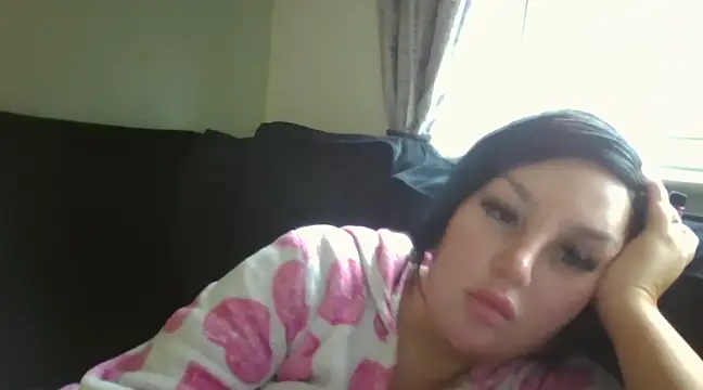 magical mia online show from 02.11.25