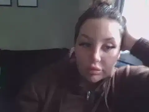 magical mia online show from 03.17.25