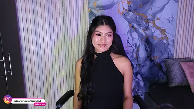 Snapshot of LissaWiild chatting on 06.16.26 LissaWiild online show from 06.16.26