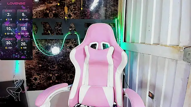 blonde girl01 online show from 01.07.25