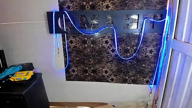 blonde girl01 online show from 03.11.25