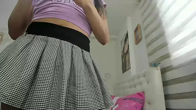 Ammy Queen online show from 10.05.25