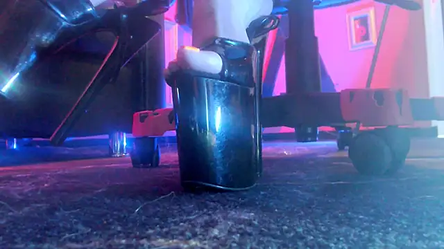 Snapshot of MonicaMaxwel chatting on 02.24.26 MonicaMaxwel online show from 02.24.26