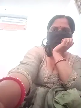 Snapshot of Nkumar173 chatting on 11.19.25 Nkumar173 online show from 11.19.25