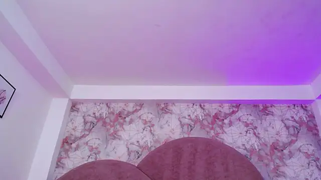 LexaDeRusso online show from 01.10.25