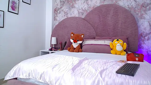 LexaDeRusso online show from 03.14.25