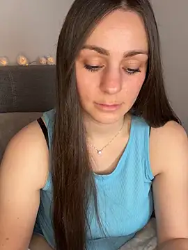 Loella-Rose online show from 02.09.25