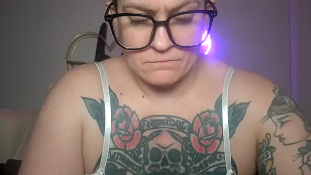 Snapshot of quinnmariexo chatting on 02.10.26 quinnmariexo online show from 02.10.26