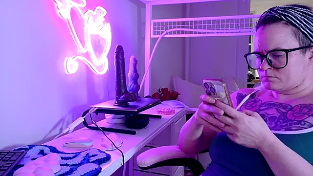 Snapshot of quinnmariexo chatting on 02.19.26 quinnmariexo online show from 02.19.26