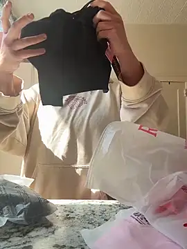 quinnmariexo online show from 04.06.26