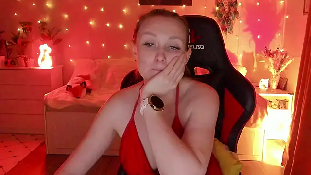 desperatehousewife   online show from 01.25.25