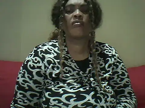 Snapshot of SexxyBoob chatting on 05.10.26 SexxyBoob online show from 05.10.26