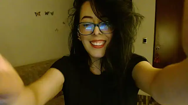 ella peck online show from 06.05.26