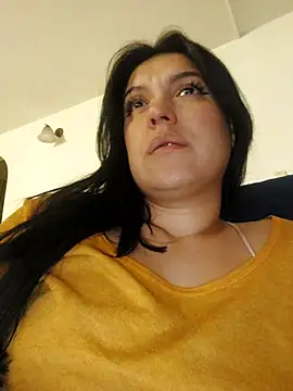 Sophie-hatter online show from 01.04.25