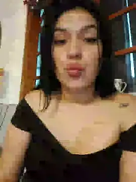 Sophie-hatter online show from 01.25.25