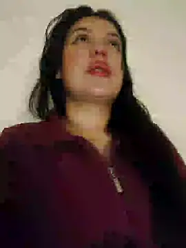 Sophie-hatter online show from 01.26.25