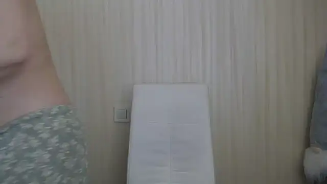 Snapshot of EverlastBlum chatting on 05.20.26 EverlastBlum online show from 05.20.26