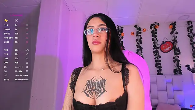 Snapshot of keily_gh1 chatting on 10.17.25 keily gh1 online show from 10.17.25