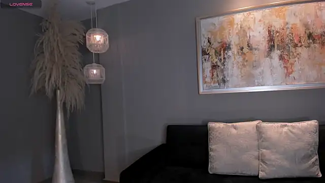 MollySundersX online show from 02.05.25