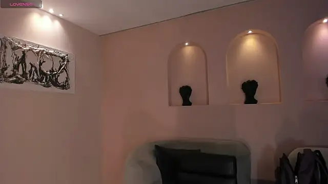 MollySundersX online show from 03.13.26