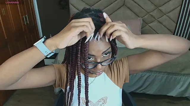 Raquel jones online show from 03.06.25