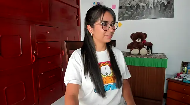Snapshot of Isabellaa22_1 chatting on 01.17.25 Isabellaa22 1 online show from 01.17.25