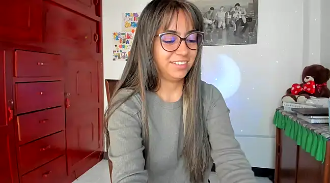 Snapshot of Isabellaa22_1 chatting on 02.10.25 Isabellaa22 1 online show from 02.10.25