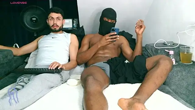 Snapshot of davgostoso chatting on 02.04.26 davgostoso online show from 02.04.26