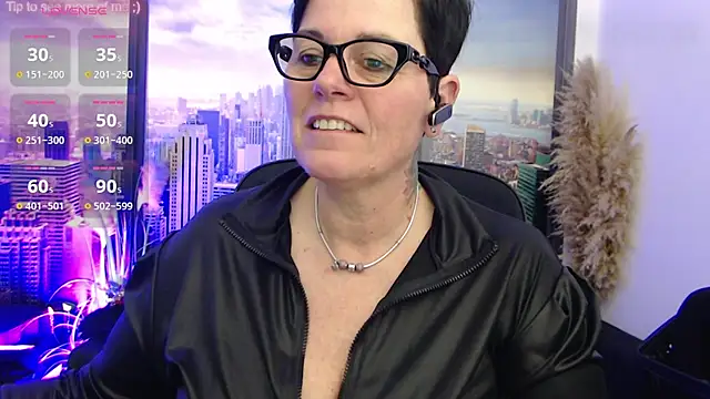 Snapshot of ninarandmann chatting on 03.02.25 ninarandmann online show from 03.02.25