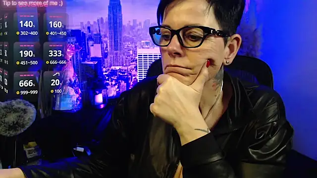 Snapshot of ninarandmann chatting on 02.01.26 ninarandmann online show from 02.01.26