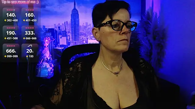 Snapshot of ninarandmann chatting on 02.15.26 ninarandmann online show from 02.15.26