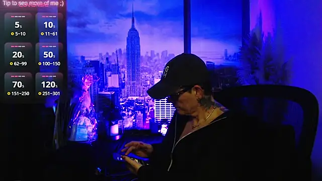 Snapshot of ninarandmann chatting on 02.22.26 ninarandmann online show from 02.22.26