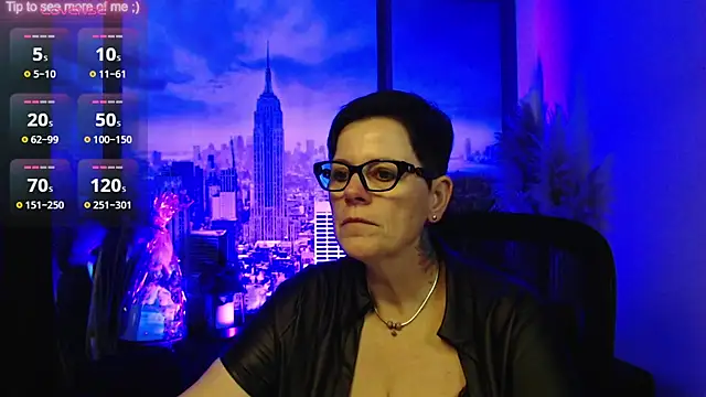 Snapshot of ninarandmann chatting on 02.24.26 ninarandmann online show from 02.24.26