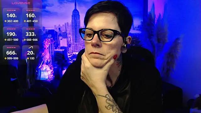 Snapshot of ninarandmann chatting on 03.04.26 ninarandmann online show from 03.04.26