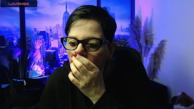 Snapshot of ninarandmann chatting on 04.10.26 ninarandmann online show from 04.10.26