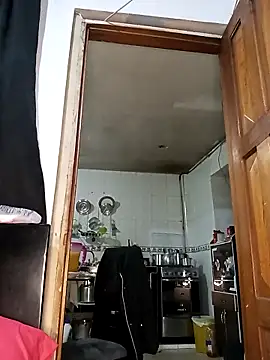 Natasha milf   online show from 03.04.25