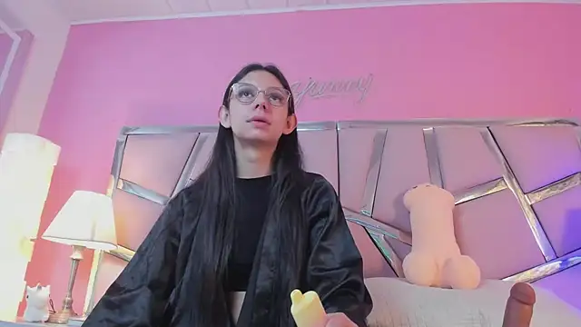 Bonniepark online show from 02.28.25