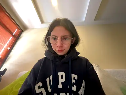 Bonniepark online show from 09.12.25